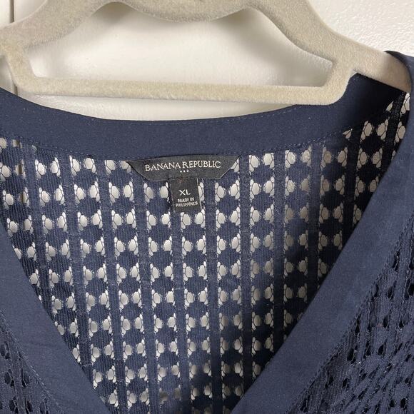 Banana Republic Navy Blue Shirt Top XL VNeck Blouse Mesh Short Sleeve - Picture 3 of 7
